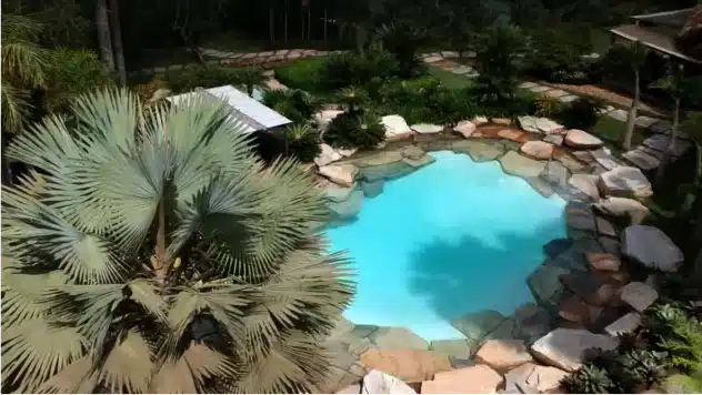 A MESA_CASA DE CAMPO.00_00_13_27